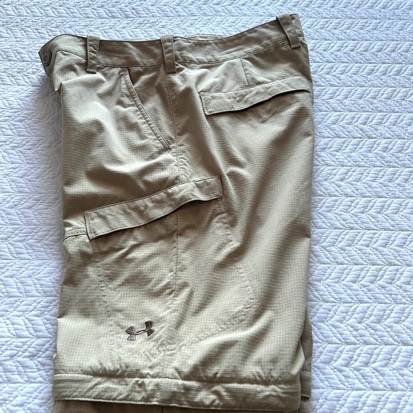 Under Armour Offshore Fishing Guide Khaki Pants/Zip-off Shorts Loose Mens 32 - Picture 9 of 14